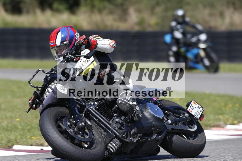 /Archiv-2025/48 25.08.2025 Cornu Master School ADR/gruen-vert/0